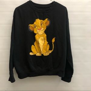 Disney’s the lion King SIMBA sweatshirt M